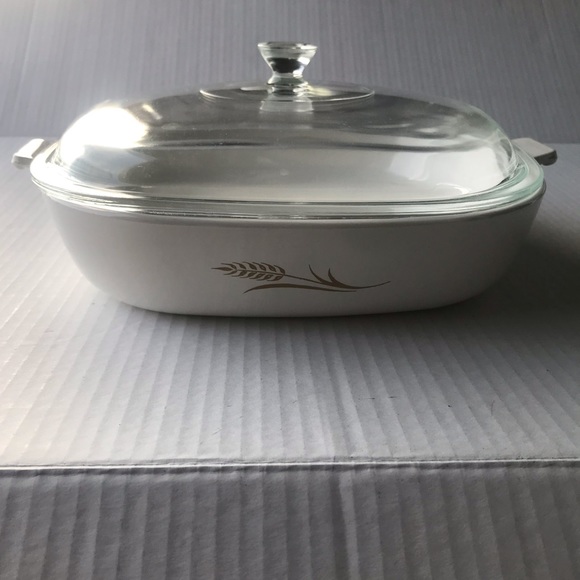 Vintage Corning Ware “Wheat” Casserole Dish With Lid 10” W-10-B - Picture 4 of 10